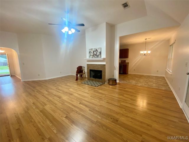 137 BISHOP Drive, Millbrook, AL 36054