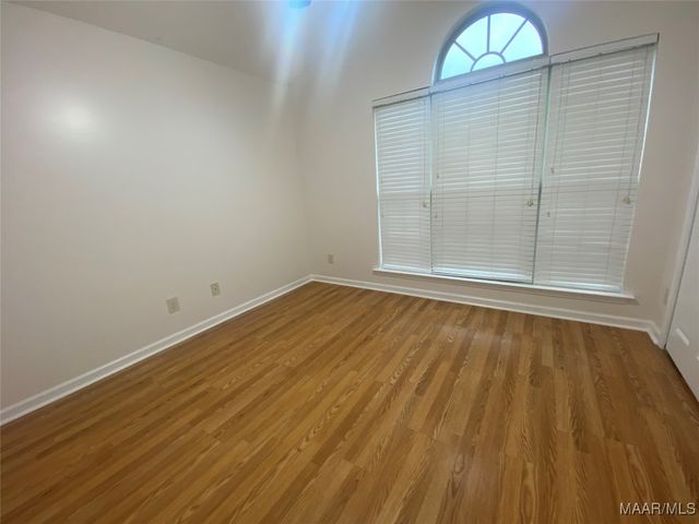 137 BISHOP Drive, Millbrook, AL 36054