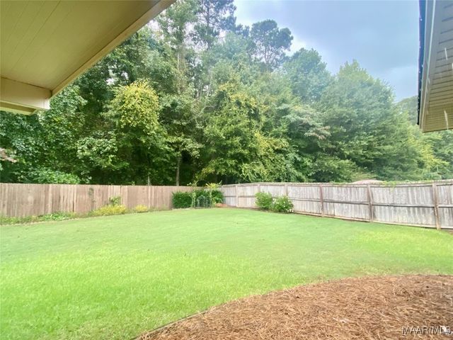 137 BISHOP Drive, Millbrook, AL 36054