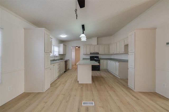 14407 Stone Hollow Road, Noble, OK 73068