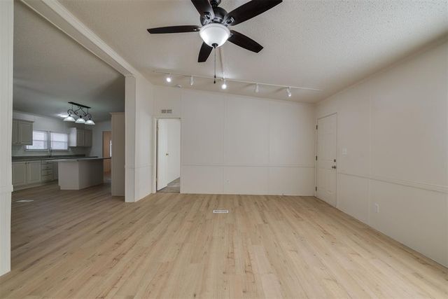 14407 Stone Hollow Road, Noble, OK 73068