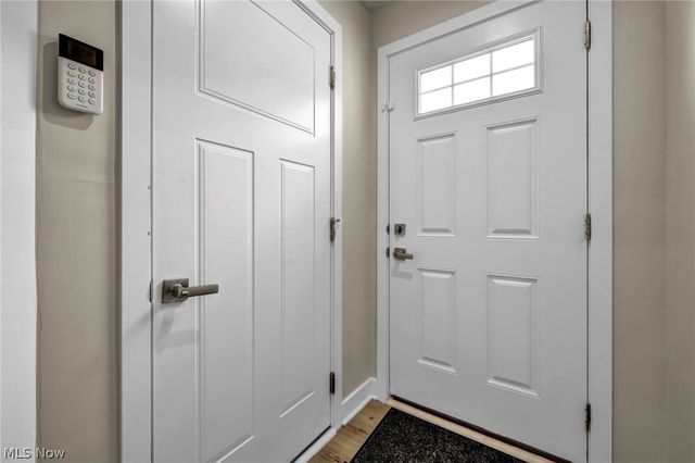 34566 Ethan Way, Willoughby, OH 44094