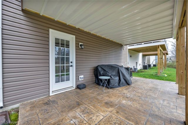 34566 Ethan Way, Willoughby, OH 44094