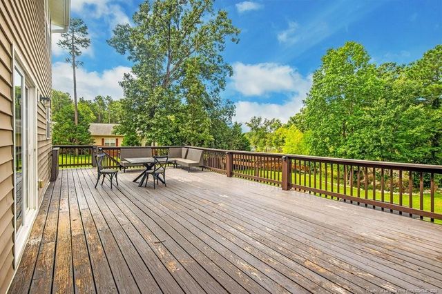 314 Woods Lane, Raeford, NC 28376