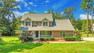 314 Woods Lane, Raeford, NC 28376