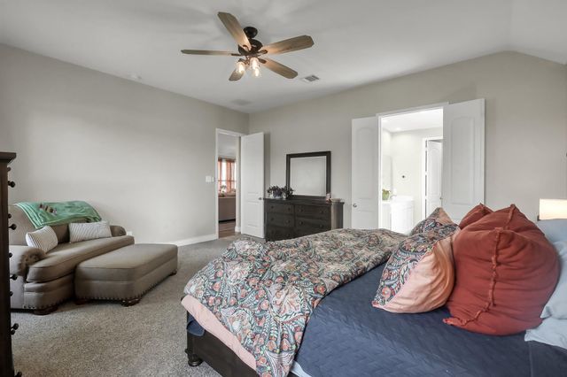 20151 Bushwick Falls Drive, Montgomery, TX 77316