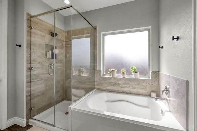 20151 Bushwick Falls Drive, Montgomery, TX 77316