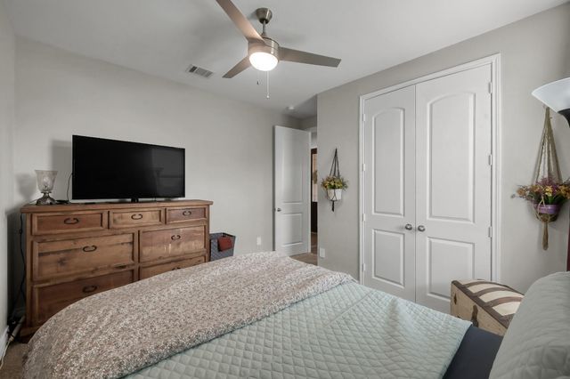 20151 Bushwick Falls Drive, Montgomery, TX 77316