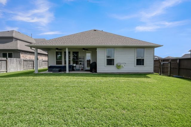 20151 Bushwick Falls Drive, Montgomery, TX 77316