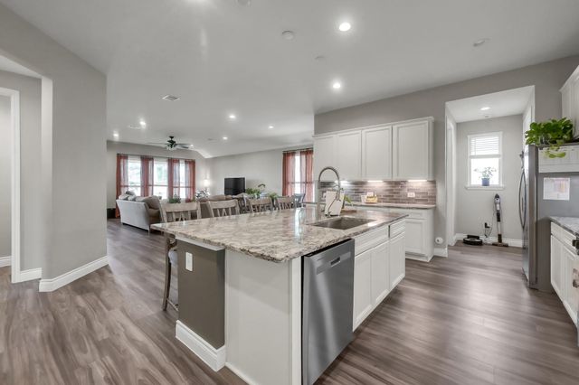 20151 Bushwick Falls Drive, Montgomery, TX 77316