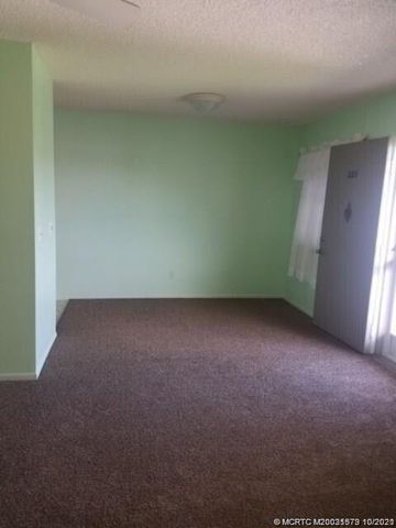 1 Lake Vista Trail 205, Port St. Lucie, FL 34952