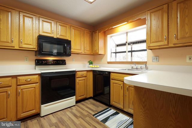 1959 HARVEST CIR, State College, PA 16803