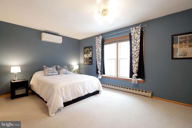 1959 HARVEST CIR, State College, PA 16803