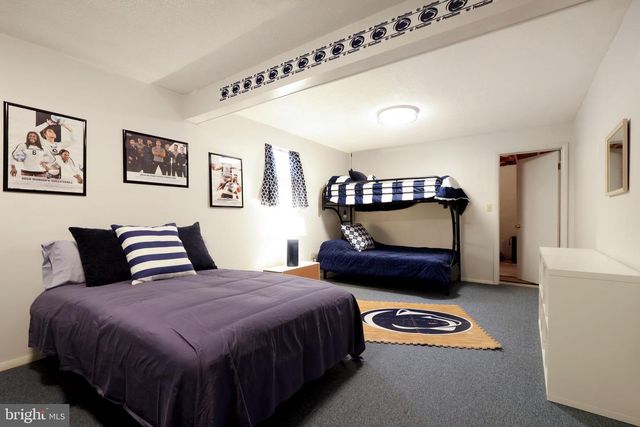 1959 HARVEST CIR, State College, PA 16803