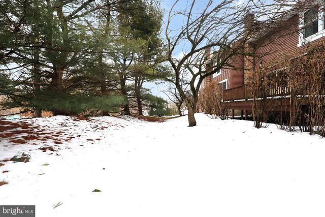 1959 HARVEST CIR, State College, PA 16803