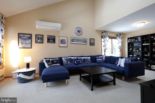 1959 HARVEST CIR, State College, PA 16803