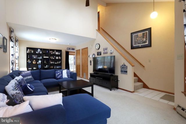 1959 HARVEST CIR, State College, PA 16803