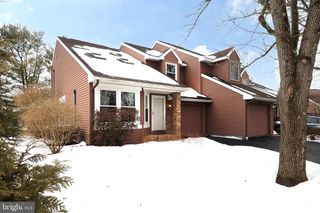 1959 HARVEST CIR, State College, PA 16803
