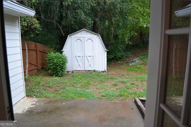 5134 Hill Farm Drive NE, Woodstock, GA 30188