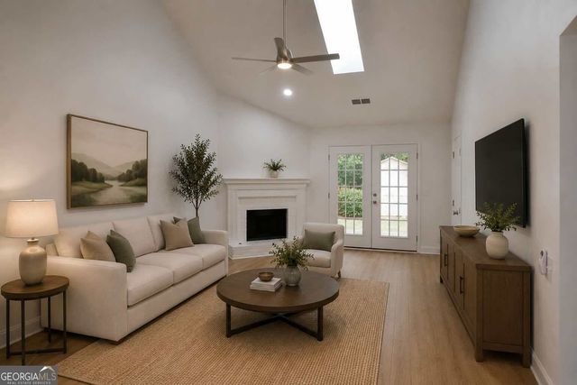5134 Hill Farm Drive NE, Woodstock, GA 30188