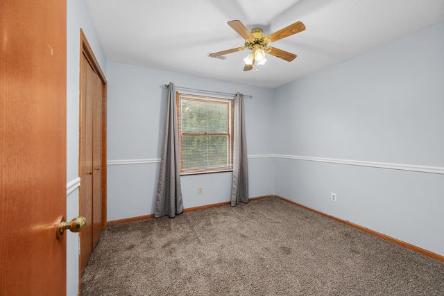 4816 Norfolk Place, Bettendorf, IA 52722