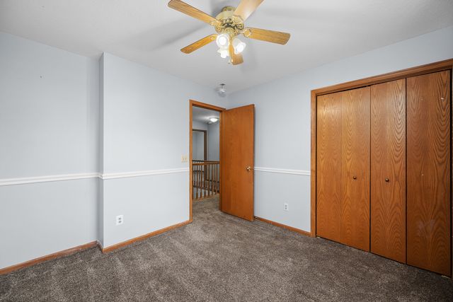 4816 Norfolk Place, Bettendorf, IA 52722