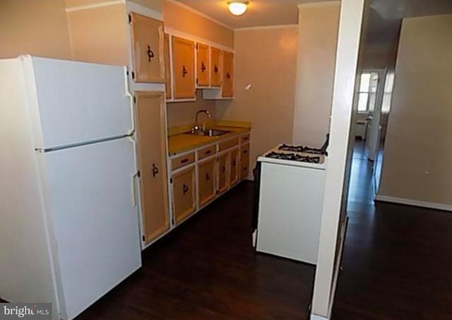1003 FANSHAWE ST, Philadelphia, PA 19111