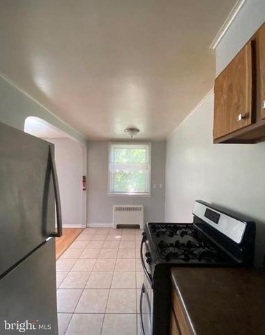 1003 FANSHAWE ST, Philadelphia, PA 19111
