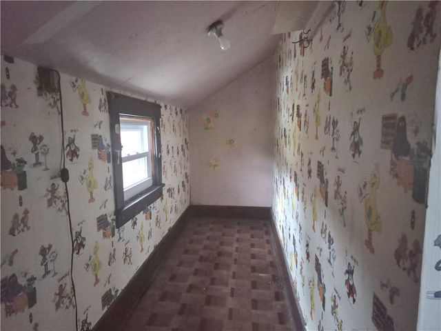 1674 Lincoln Way, White Oak, PA 15131