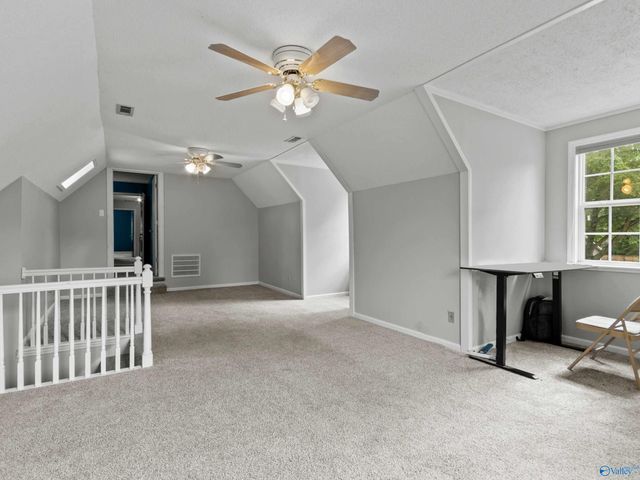 2407 Huntington Lane SE, Decatur, AL 35601