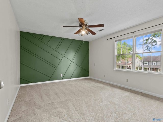 2407 Huntington Lane SE, Decatur, AL 35601
