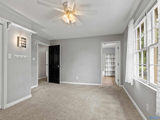 2407 Huntington Lane SE, Decatur, AL 35601