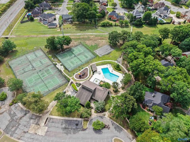 2407 Huntington Lane SE, Decatur, AL 35601