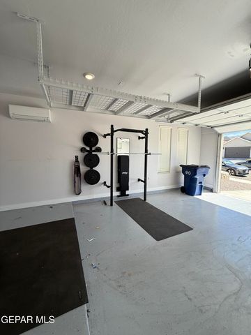 2233 Sandstone Place, El Paso, TX 79911