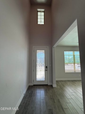 2233 Sandstone Place, El Paso, TX 79911