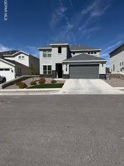 2233 Sandstone Place, El Paso, TX 79911