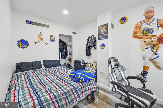 2137 PENN ST, Harrisburg, PA 17110