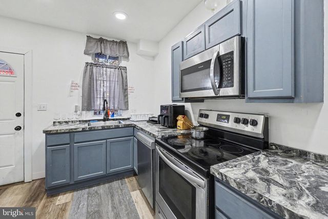 2137 PENN ST, Harrisburg, PA 17110