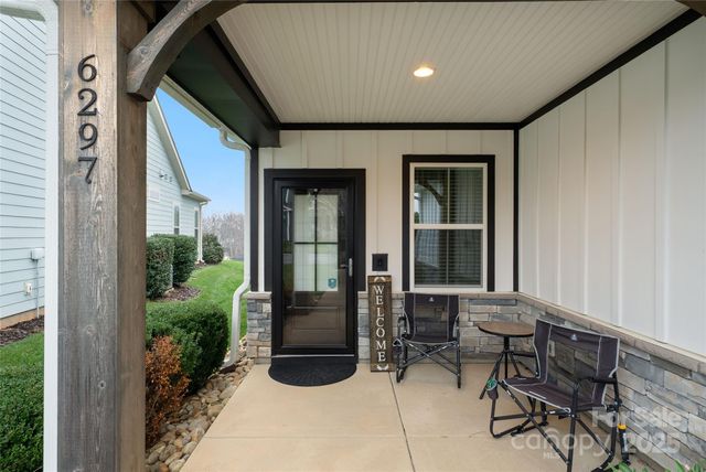 6297 Raven Rock Drive, Denver, NC 28037