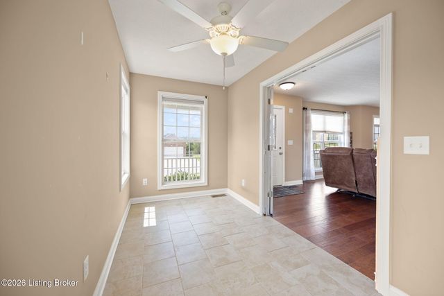 213 Butterfield Dr, Elizabethtown, KY 42701