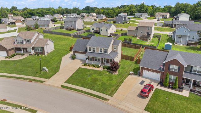 213 Butterfield Dr, Elizabethtown, KY 42701