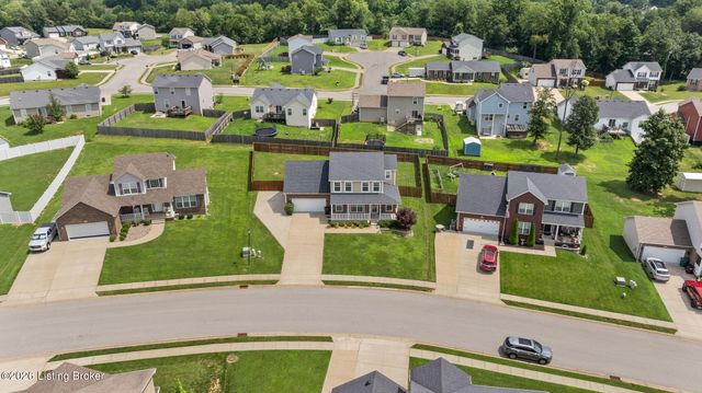 213 Butterfield Dr, Elizabethtown, KY 42701