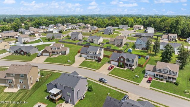 213 Butterfield Dr, Elizabethtown, KY 42701