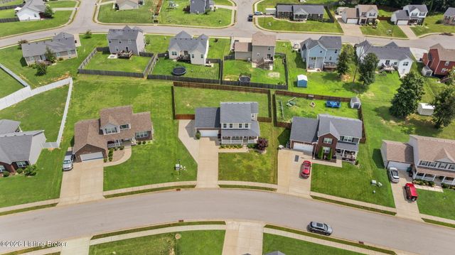 213 Butterfield Dr, Elizabethtown, KY 42701
