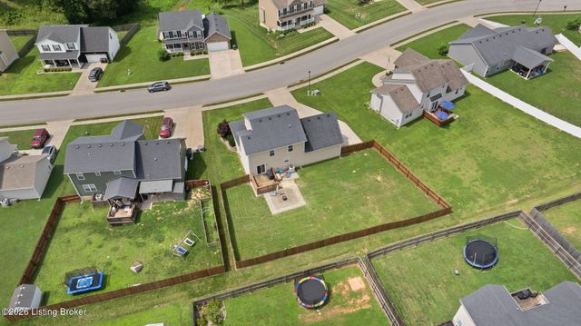 213 Butterfield Dr, Elizabethtown, KY 42701