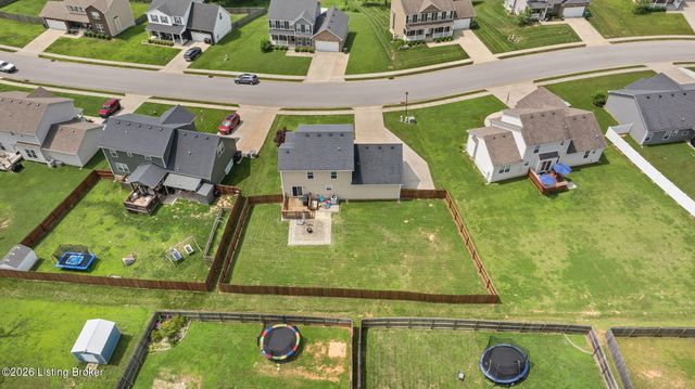 213 Butterfield Dr, Elizabethtown, KY 42701