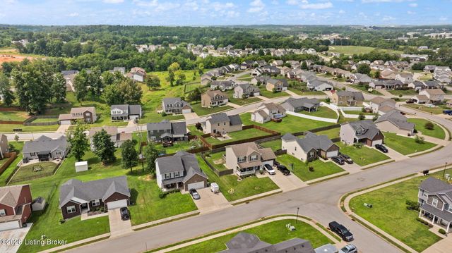 213 Butterfield Dr, Elizabethtown, KY 42701