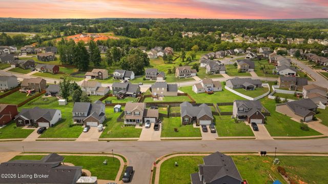 213 Butterfield Dr, Elizabethtown, KY 42701