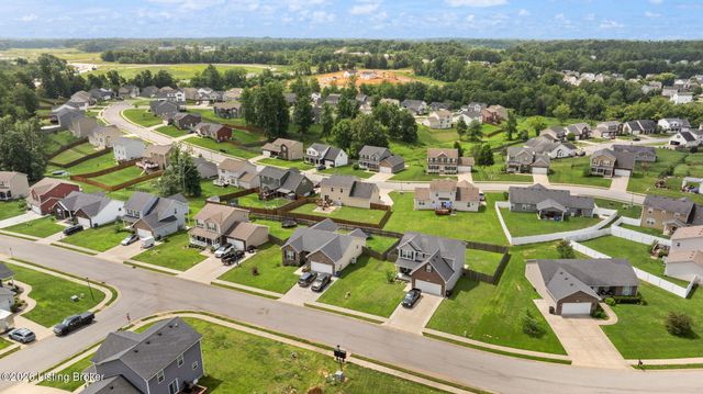213 Butterfield Dr, Elizabethtown, KY 42701