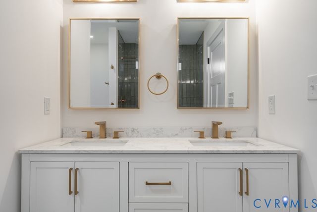 121 Pine Haven St, Keysville, VA 23947